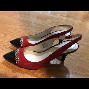 Anne Klein sling back heels
